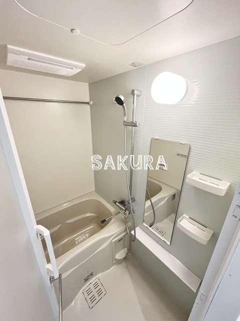 バス・シャワールーム　日々の疲れを癒すお風呂です♪