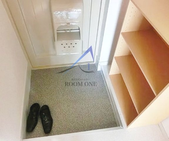 玄関　玄関です。