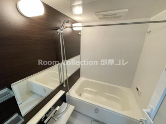 バス・シャワールーム　※同物件他部屋写真　色違いの場合有　現状優先