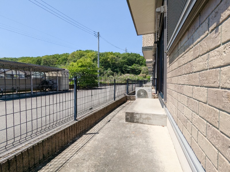 庭　図面と現状に相違がある場合には現状を優先