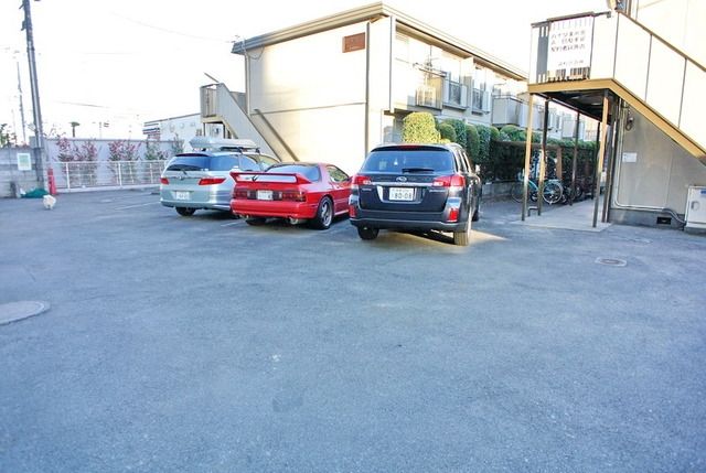 駐車場　☆敷地内駐車場☆
