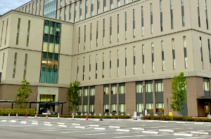 病院　慶應義塾大学病院（病院）まで928m