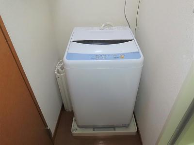 その他設備　洗濯機も付いています