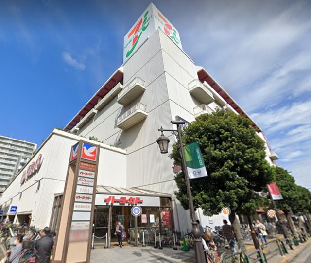 ショッピングセンター　イトーヨーカドー綾瀬店（ショッピングセンター）まで595m