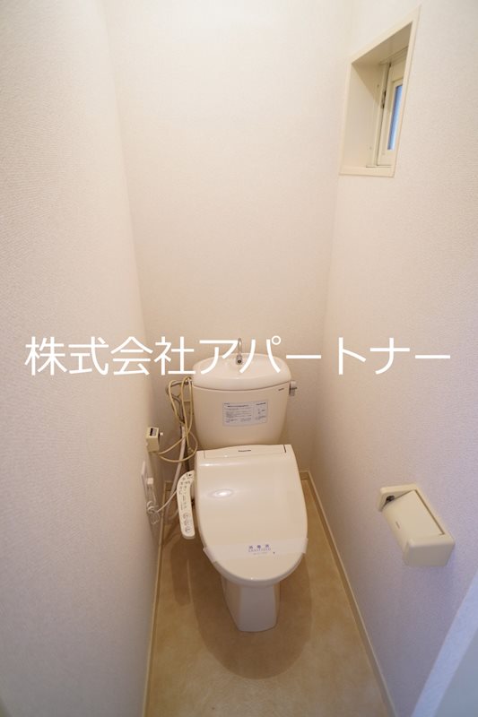 トイレ　ウォシュレット付きのトイレです♪