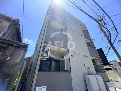 建物外観　ニューバッツ　外観