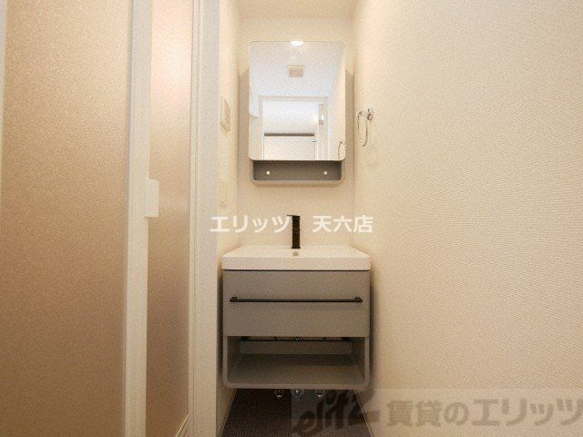 洗面設備　下駄箱