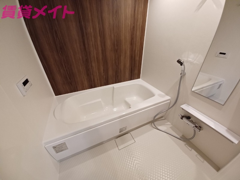 バス・シャワールーム　同型画像参考