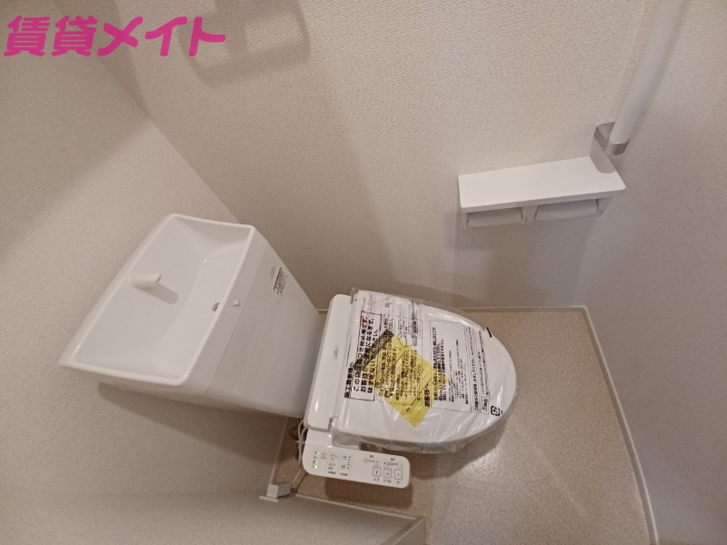 トイレ　同型画像参考