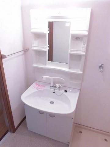 洗面設備　洗面所です