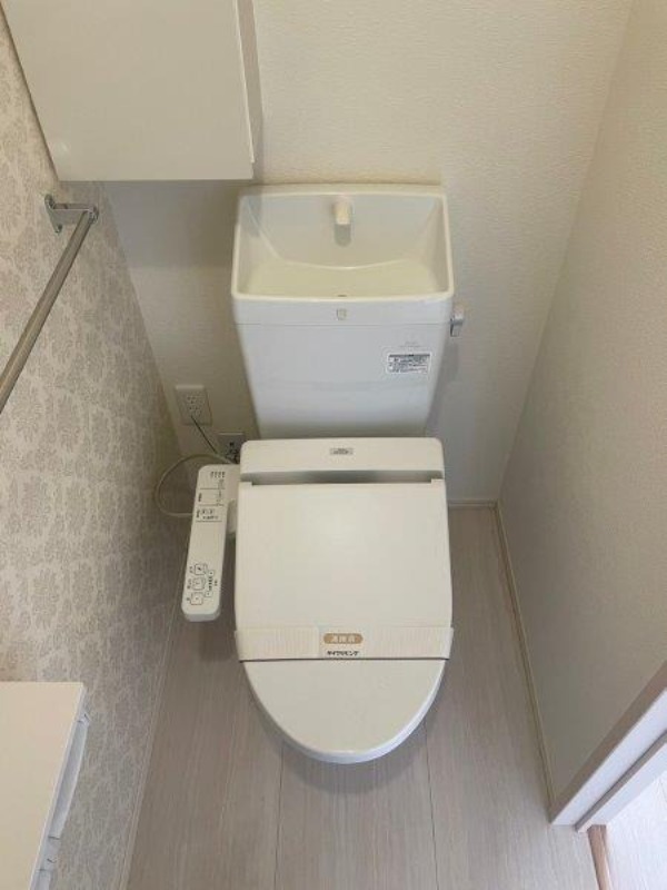 トイレ　図面と現状に相違がある場合には現状を優先