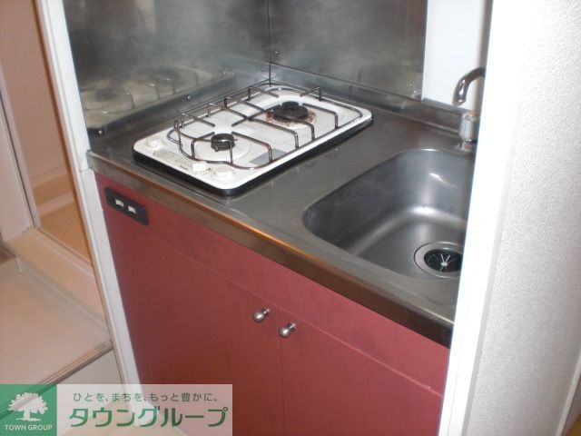 キッチン　2口ガスコンロ設置済み