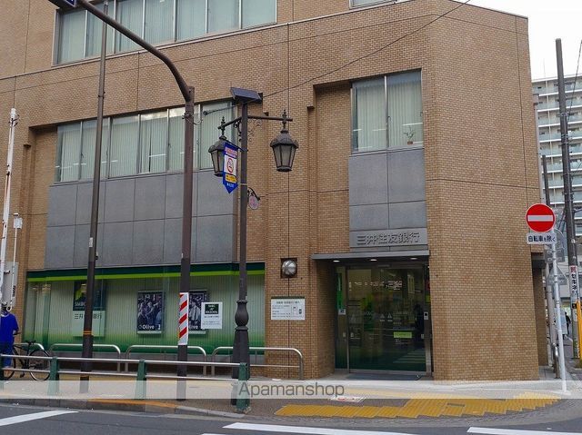 銀行　（株）三井住友銀行／綾瀬支店（銀行）まで143m