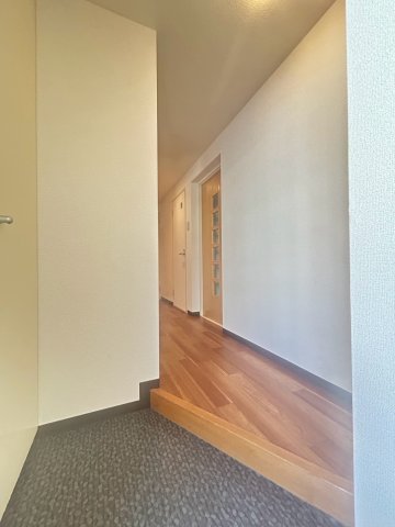 エスト夙川の玄関写真
