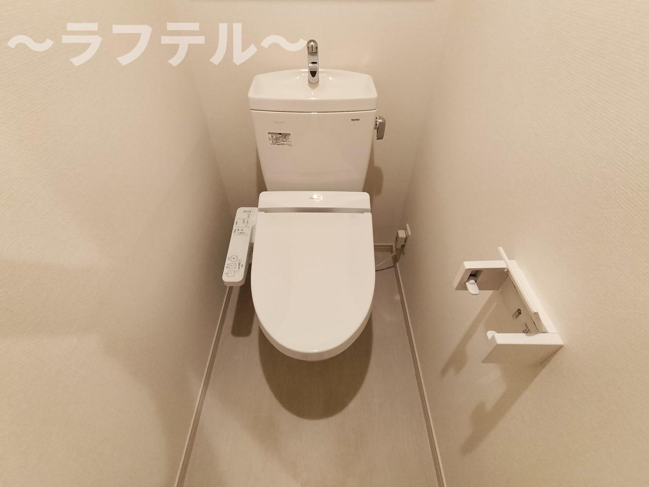 トイレ　別部屋イメージ写真