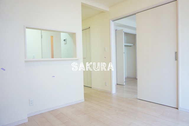 居室・リビング　開放感のあるゆったりとしたお部屋です♪