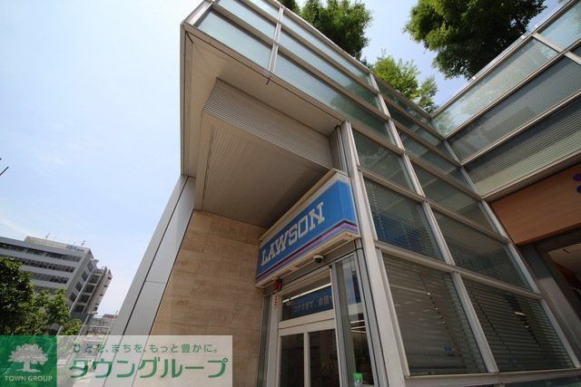 コンビニ　ローソンさいたま新都心けやき広場店（コンビニ）まで870m