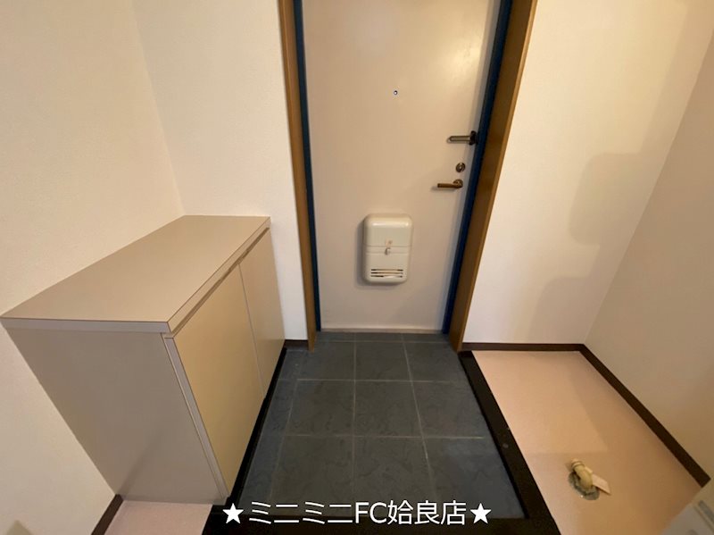 玄関　※同タイプ