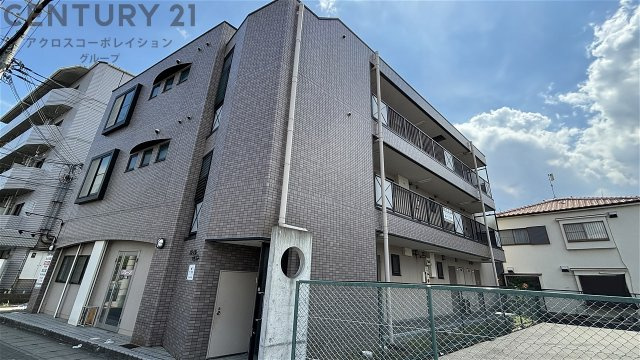 建物外観　敷地内駐車場あり！