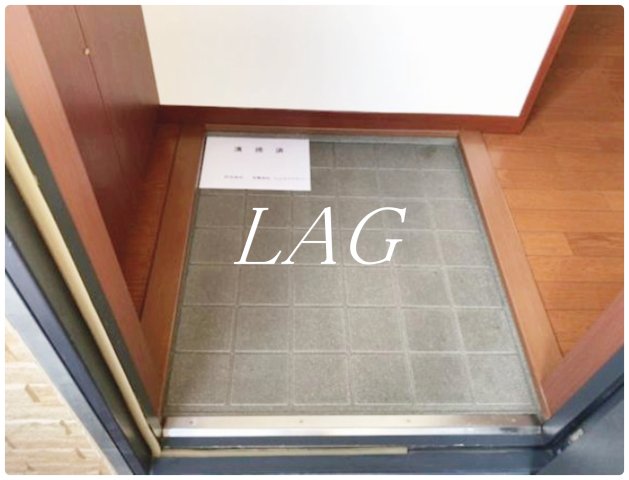 玄関　玄関です。