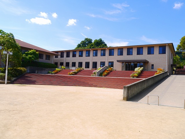 大学・短大　近畿大学農学部（大学・短大）まで3397m