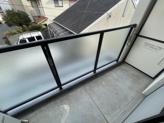 バルコニー　同物件別部屋写真