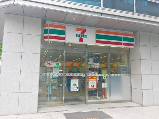 コンビニ　セブンイレブン日本橋堀留町2丁目店（コンビニ）まで136m