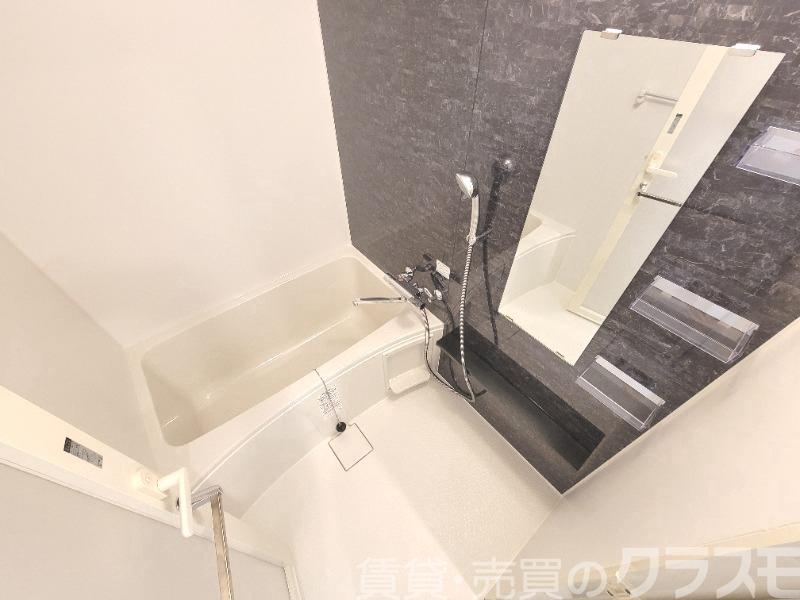 バス・シャワールーム　浴室乾燥機付きバス♪