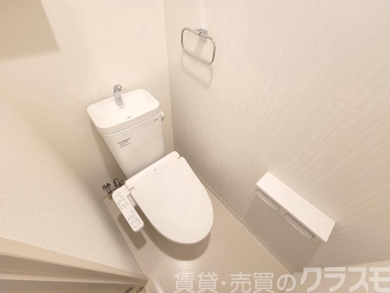 トイレ　ウォシュレット＆ウォームレット