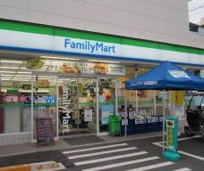 コンビニ　ファミリーマート板橋坂下三丁目店（コンビニ）まで103m