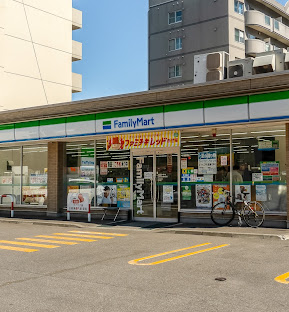コンビニ　ファミリーマート札幌円山裏参道店（コンビニ）まで387m