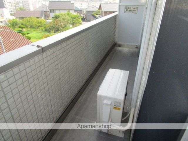 クリスタルコートの内装写真