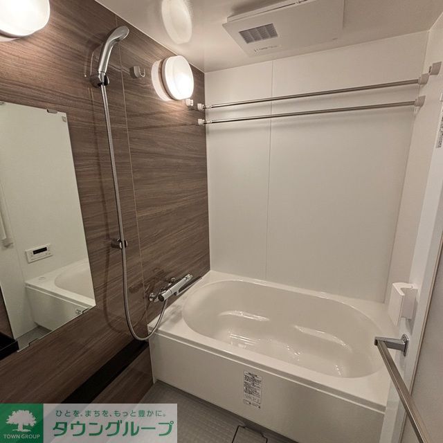 バス・シャワールーム　※写真は同タイプ住戸です。