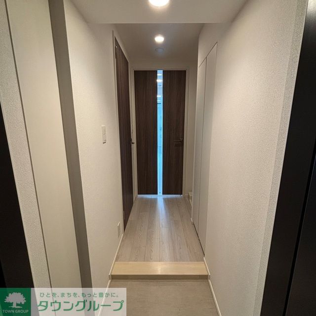 玄関　※写真は同タイプ住戸です。