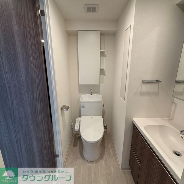 トイレ　※写真は同タイプ住戸です。