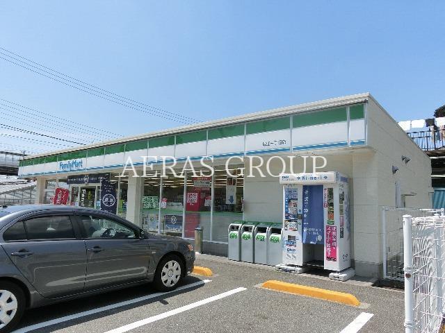 コンビニ　ファミリーマート瑞江一丁目店（コンビニ）まで247m