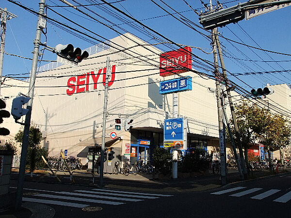 スーパー　西友 青井店（スーパー）まで851m