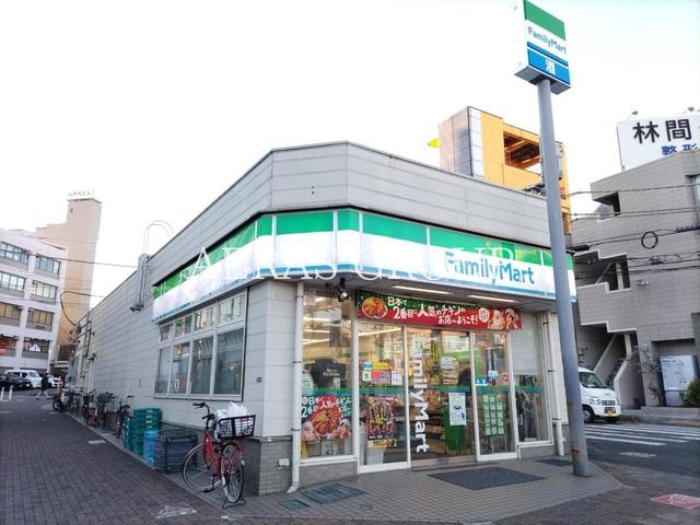 コンビニ　ファミリーマート 中央林間駅前店（コンビニ）まで394m