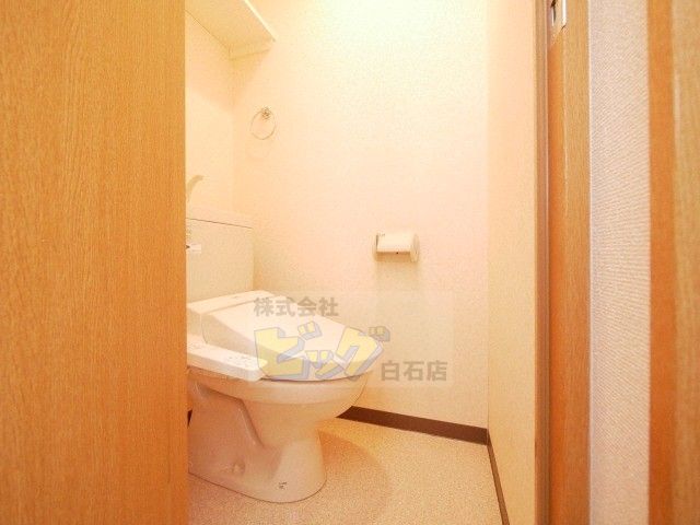 トイレ　ウォシュレット完備しています♪