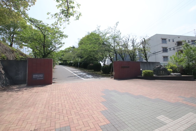 高校・高専　愛知県立緑丘高等学校（高校・高専）まで800m