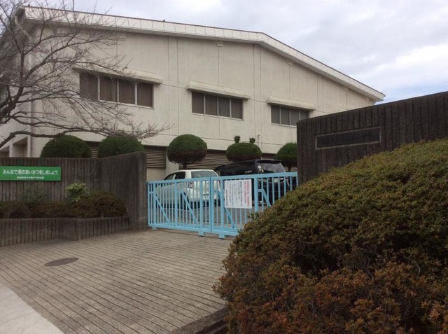 小学校　岐阜市立長森東小学校（小学校）まで653m