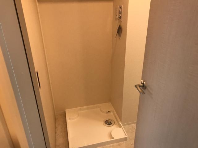 その他　洗濯機置場