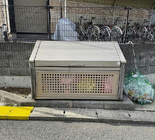 その他　専用ゴミ置き場