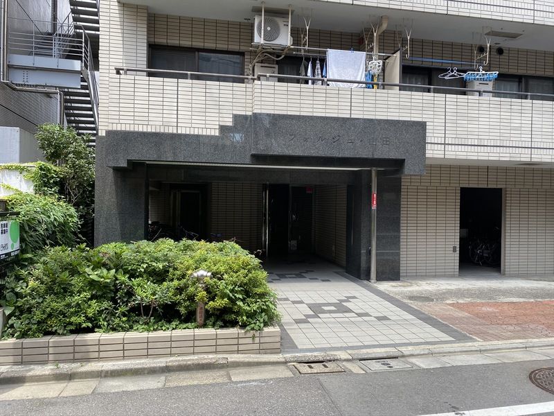 エントランス