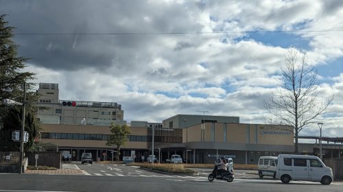 病院　香川大学 医学部・附属病院（病院）まで2237m