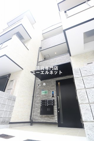 建物外観　シンプルで洗練されたデザインが毎日の暮らしに心地よさをプラス
