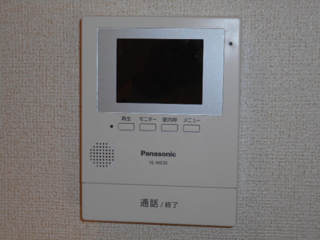 セキュリティ　カラーＴＶモニター付インターホン完備