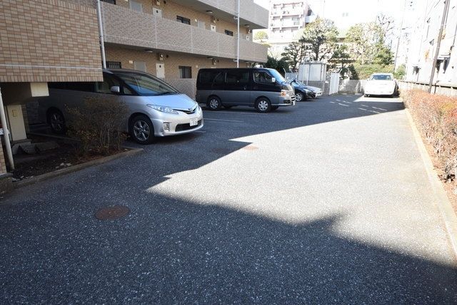 駐車場　★お問い合わせはタウンハウジングまで★