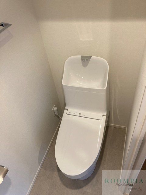 トイレ　同タイプの別部屋の写真です