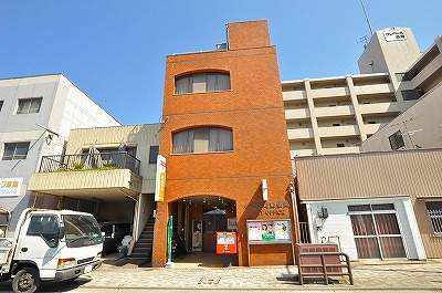 郵便局　☆小倉田町郵便局（郵便局）まで820m
